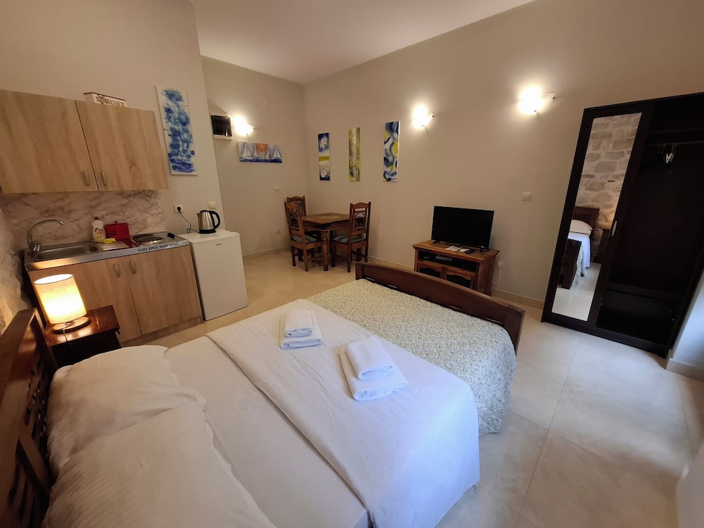 Filip Deluxe Rooms