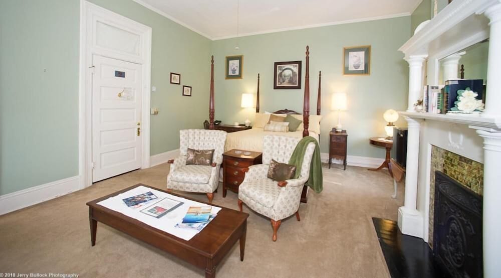 Page House Bed and Breakfast