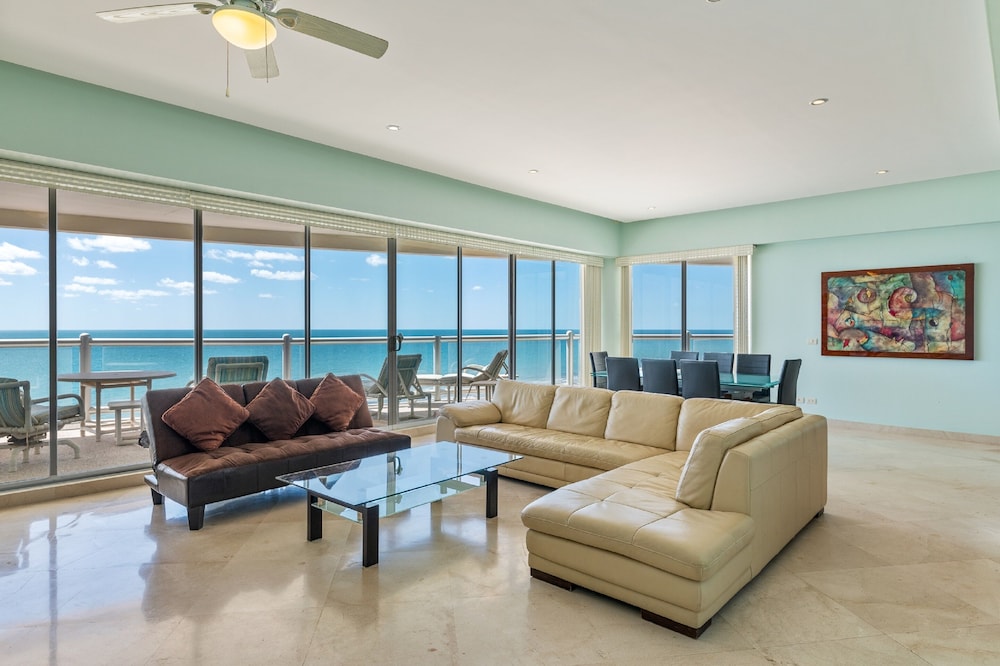 Luna Blanca 0801-2BR by Kivoya