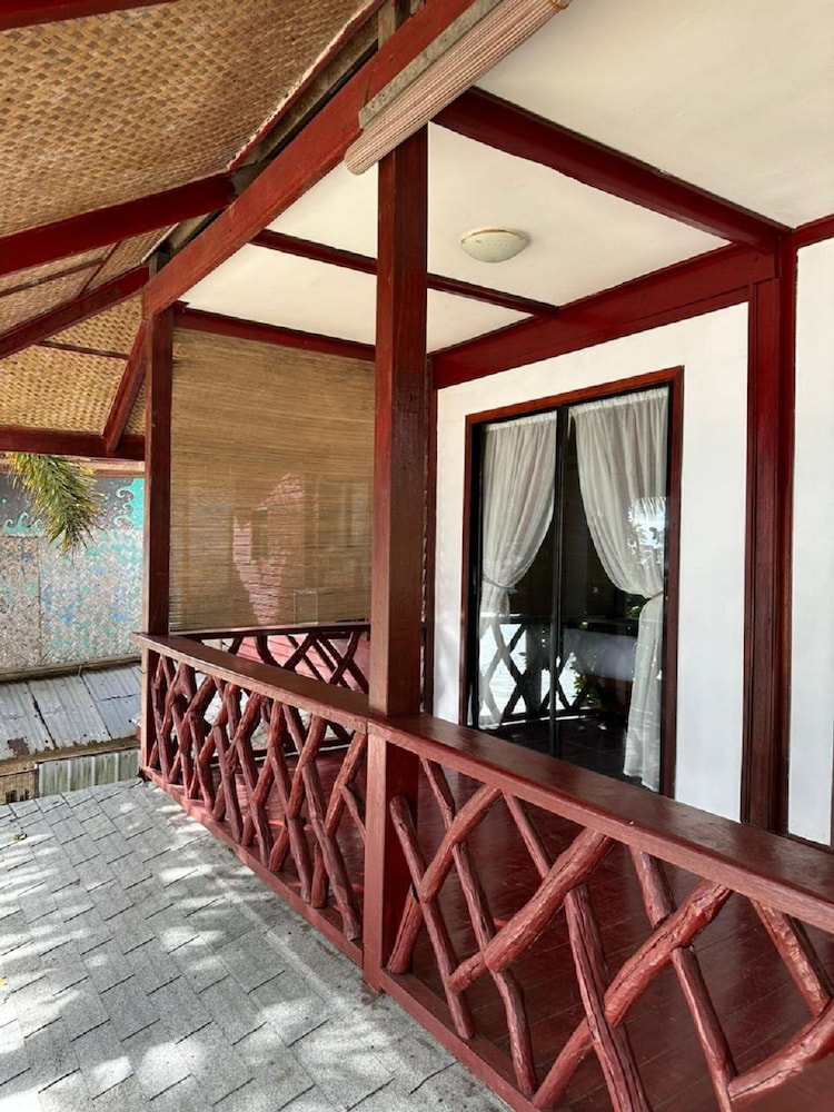 Doublegem Beach Resort and Hotel