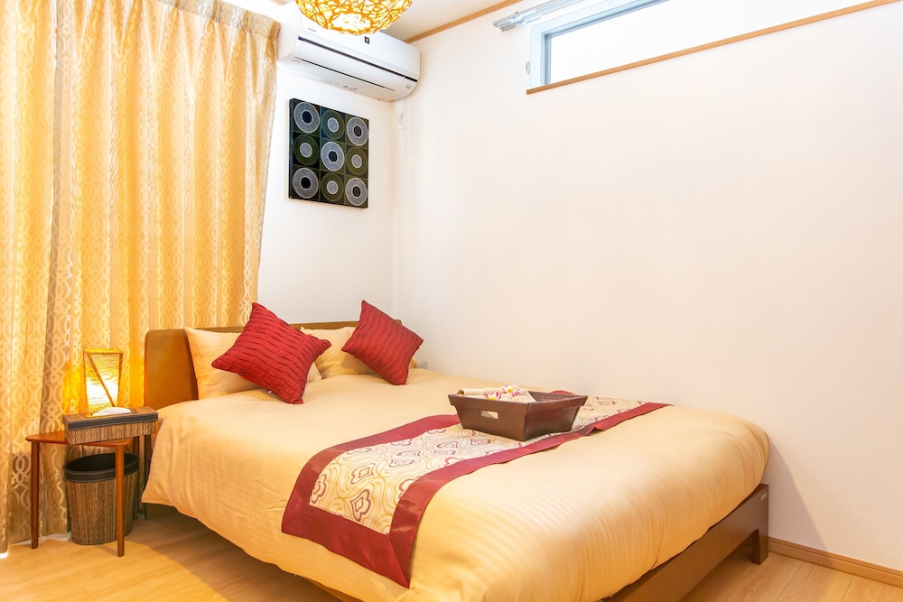 Akebono House In Okinawa Naha view 2