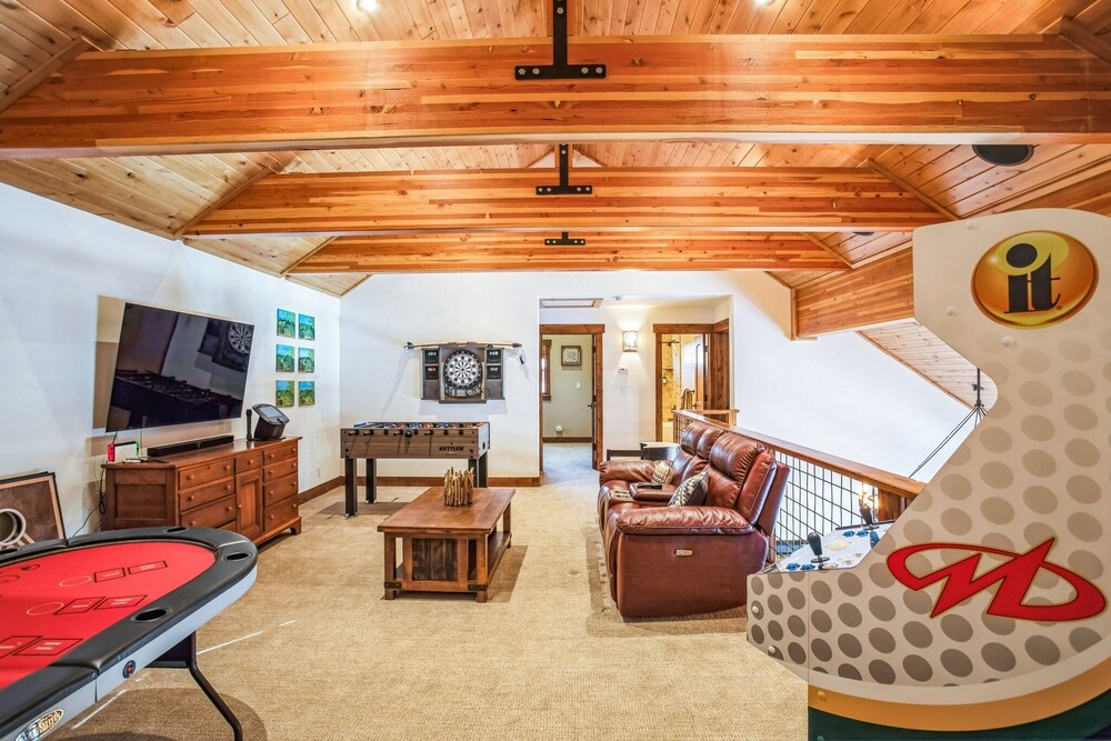 4br Cabin W/ Hot Tub Ultimate Truckee Escape 4 Bedroom Cabin