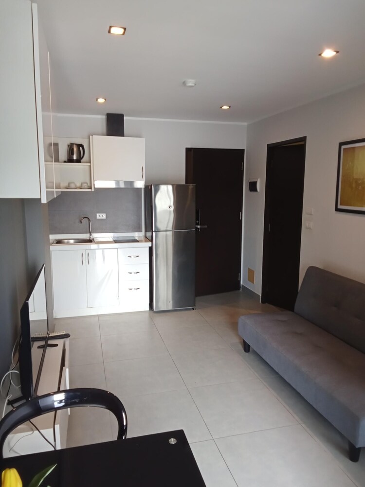 Fully Furnished Apt T2-622
