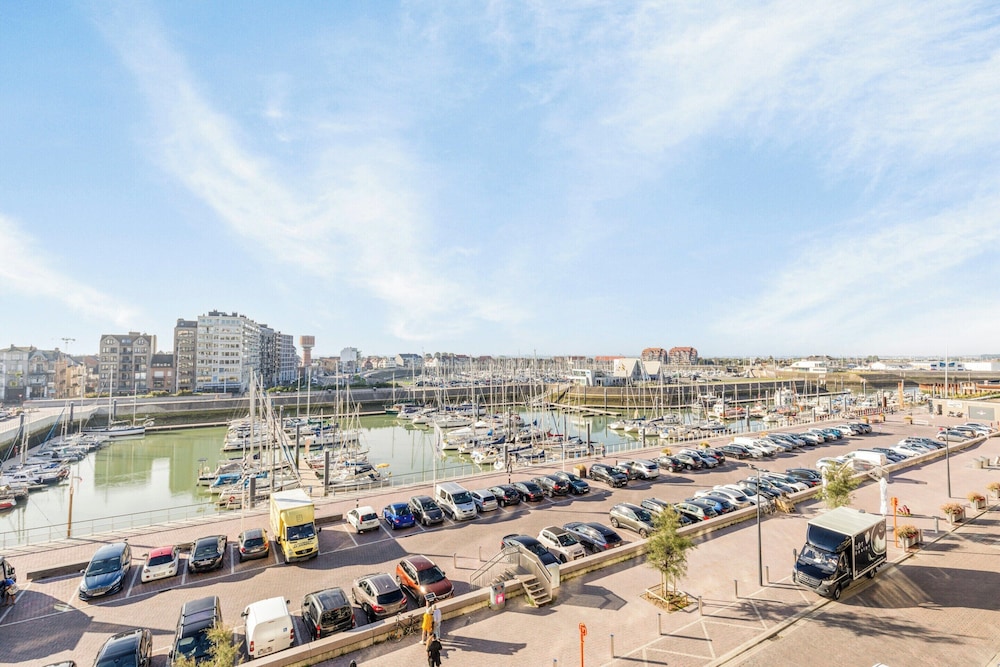 Apartment in Blankenberge Near Belgium Pier