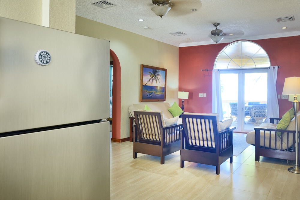 Blue Parrot Beach House