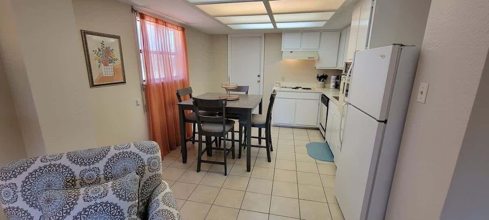 Bay View Great Deck Pool 2 Levels & 3 Bedr 3 Bedroom Condo