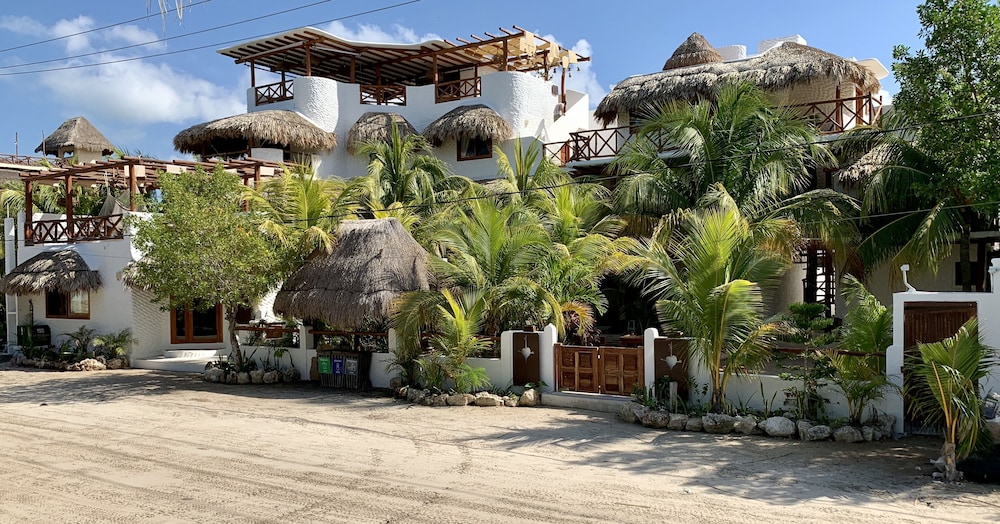Hotel El Corazón Boutique Hotel - Adults Only with Beach Club's pass included - Image 1