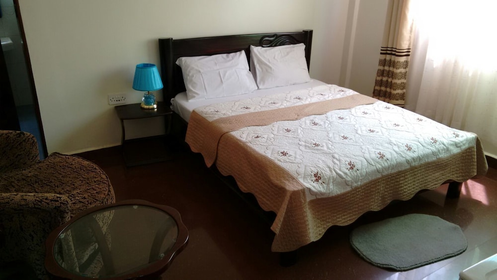 United Motel Entebbe view 4