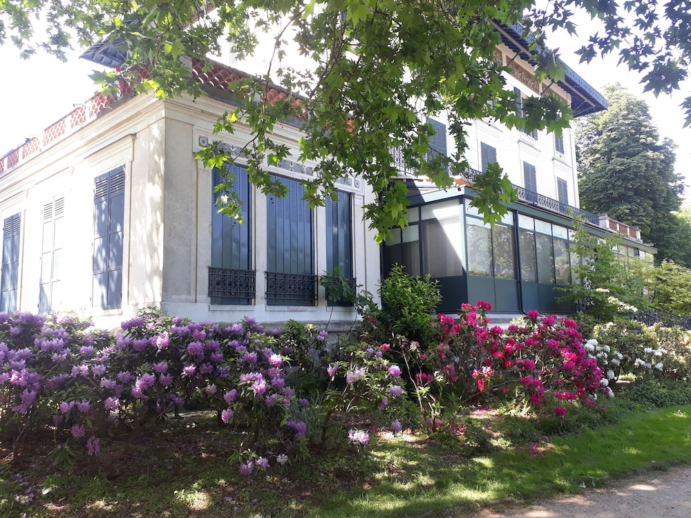 Hostel La Maison Montreau