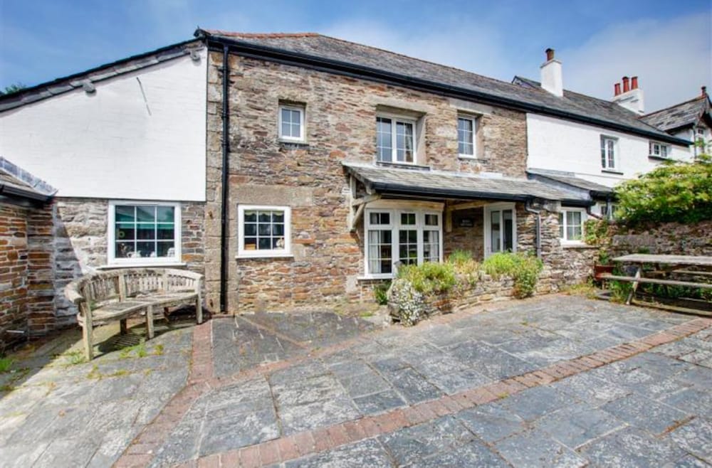 West Bowithick Cottages