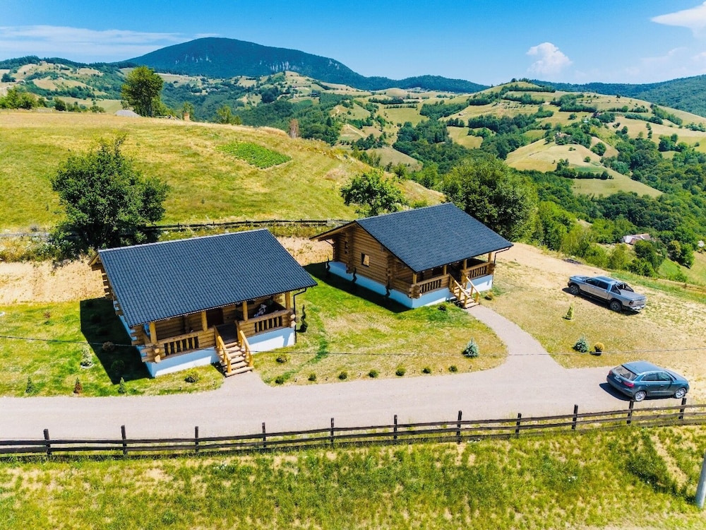 Sub Stele Chalets