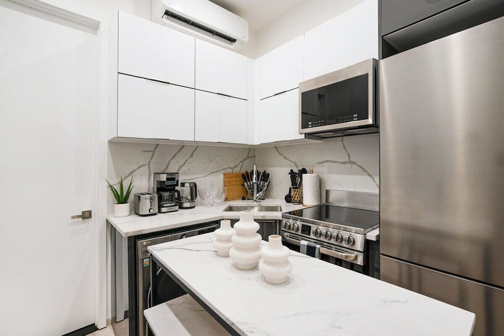 317 UES Apartments