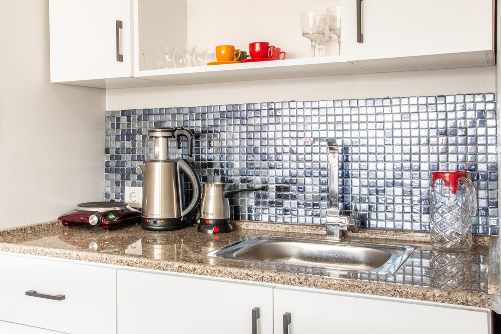 Compact Flat 10 min to Sea and City Center in Urla view 5