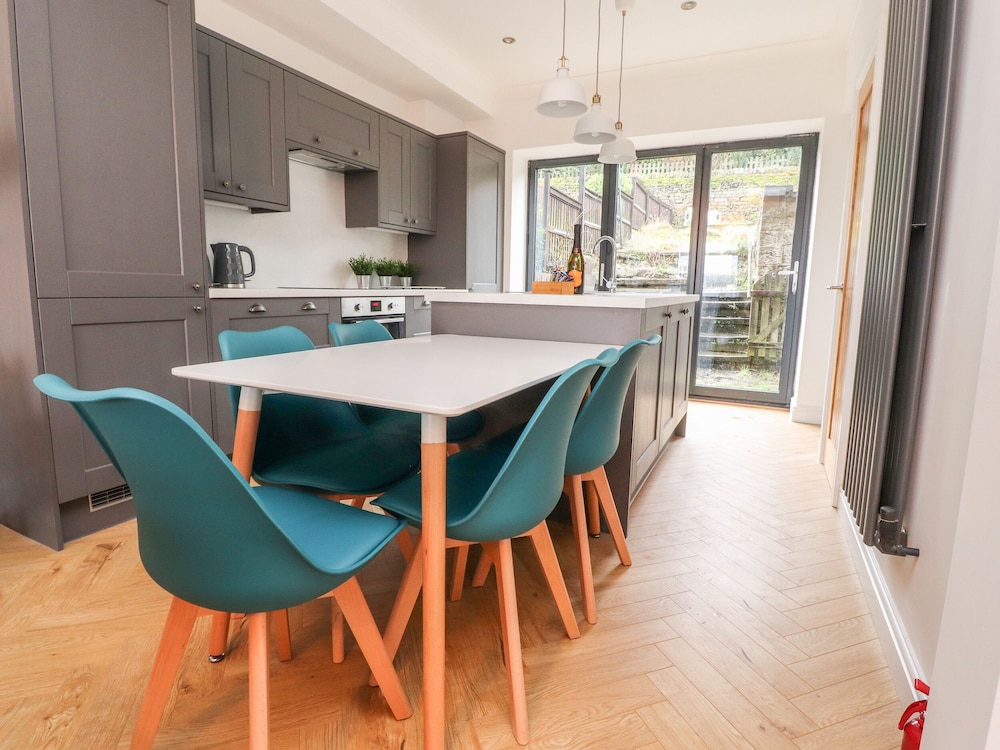 5 Myrtle View
