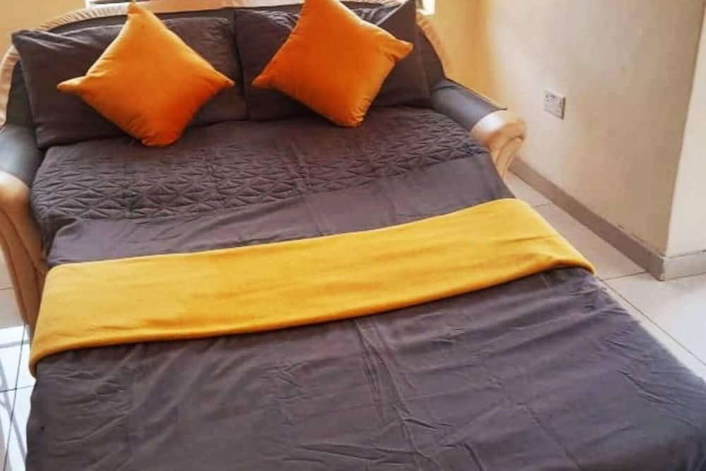 Manacomfy - 14bed House - 4 Baths - Victoria Falls view 5