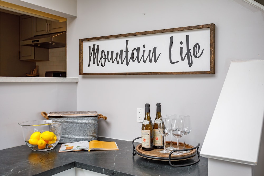 Wintergreen Condos