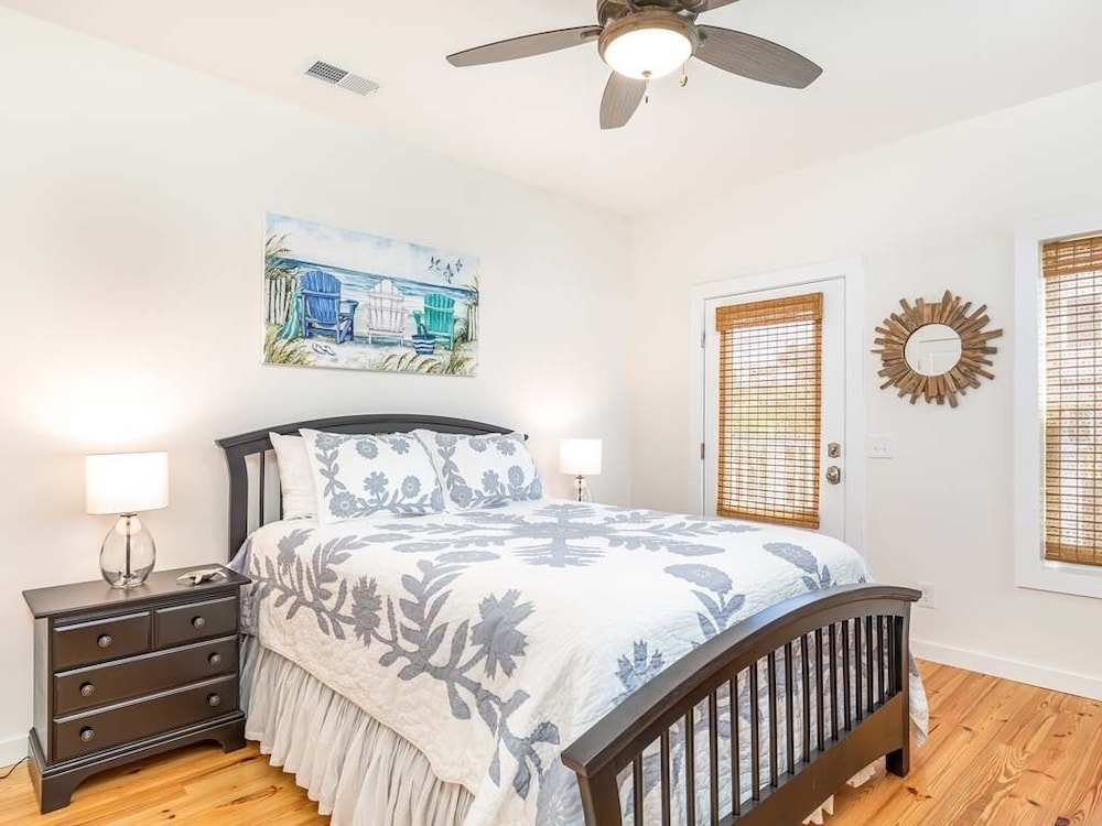 Shore Beats Work by Tybee Vacation Rentals view 5