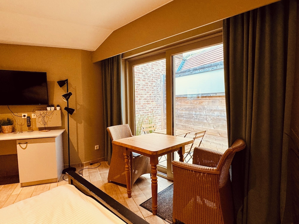 Inn Bruges Suites