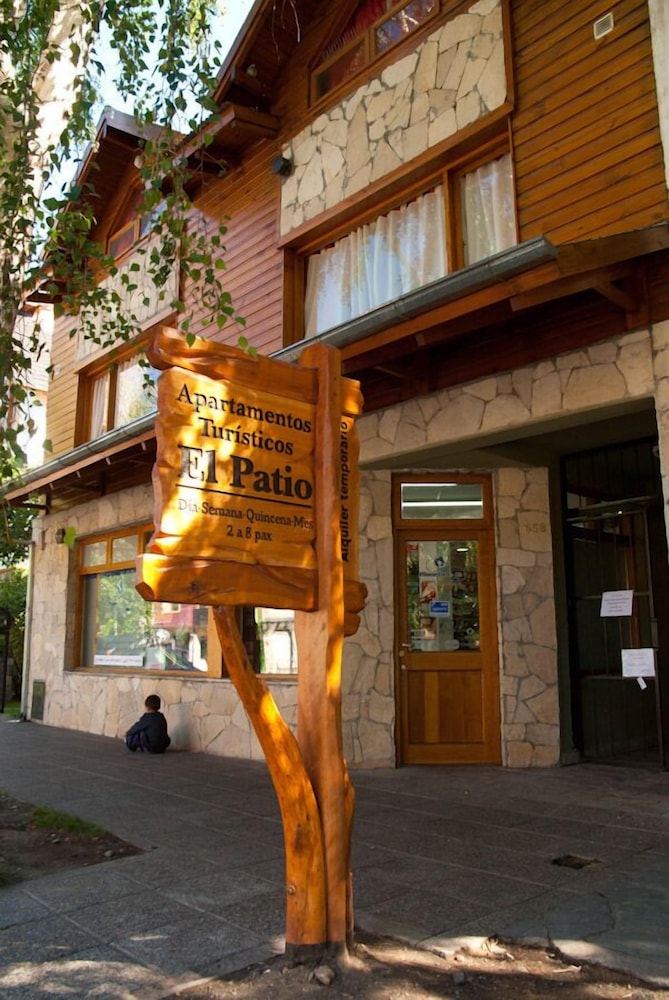 Hotel Apartamentos El Patio - Image 1