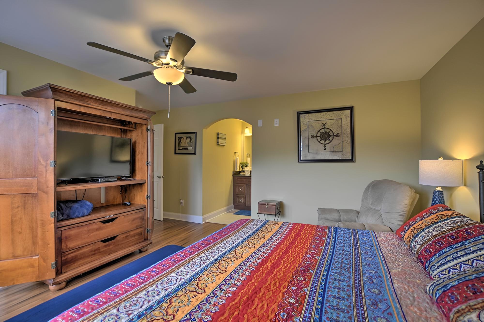 Calabash Condo w/ Large Balcony & Pool Access view 4