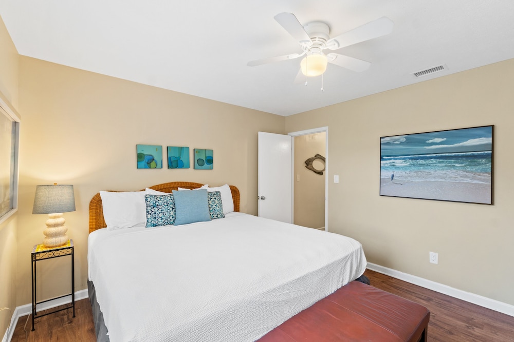Adorable Beach Cottages in Panama City Beach by Panhandle Getaways