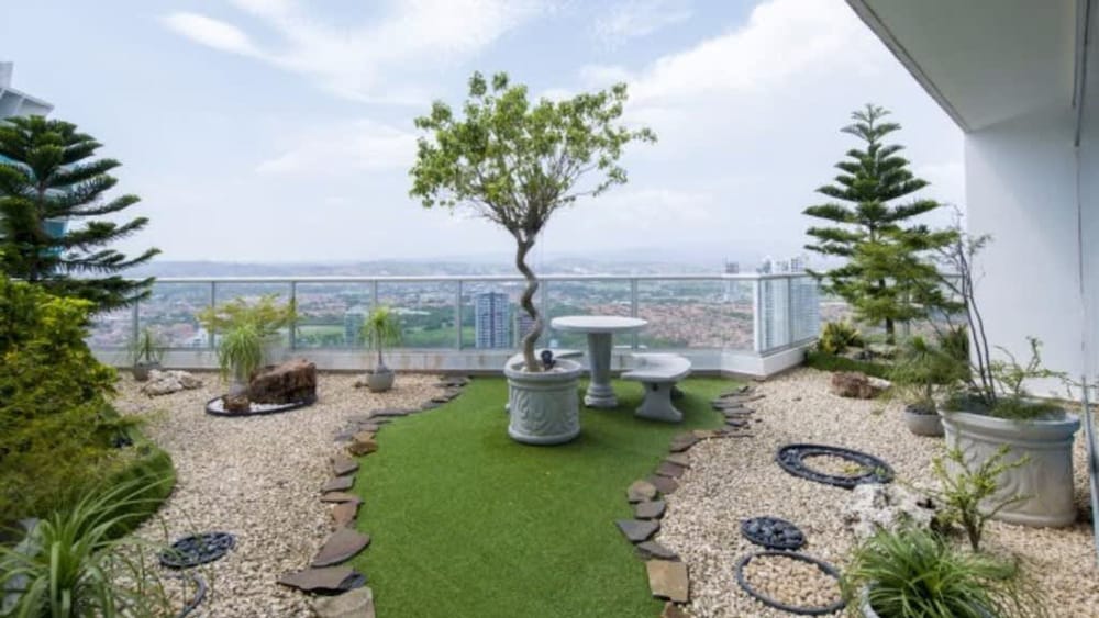 River Wood I Sunny 1 BDR in Costa del Este