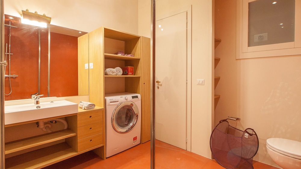 Rental in Rome Suite Spanish