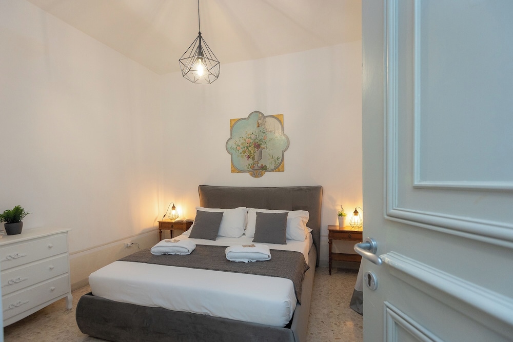 Angelico Apartment