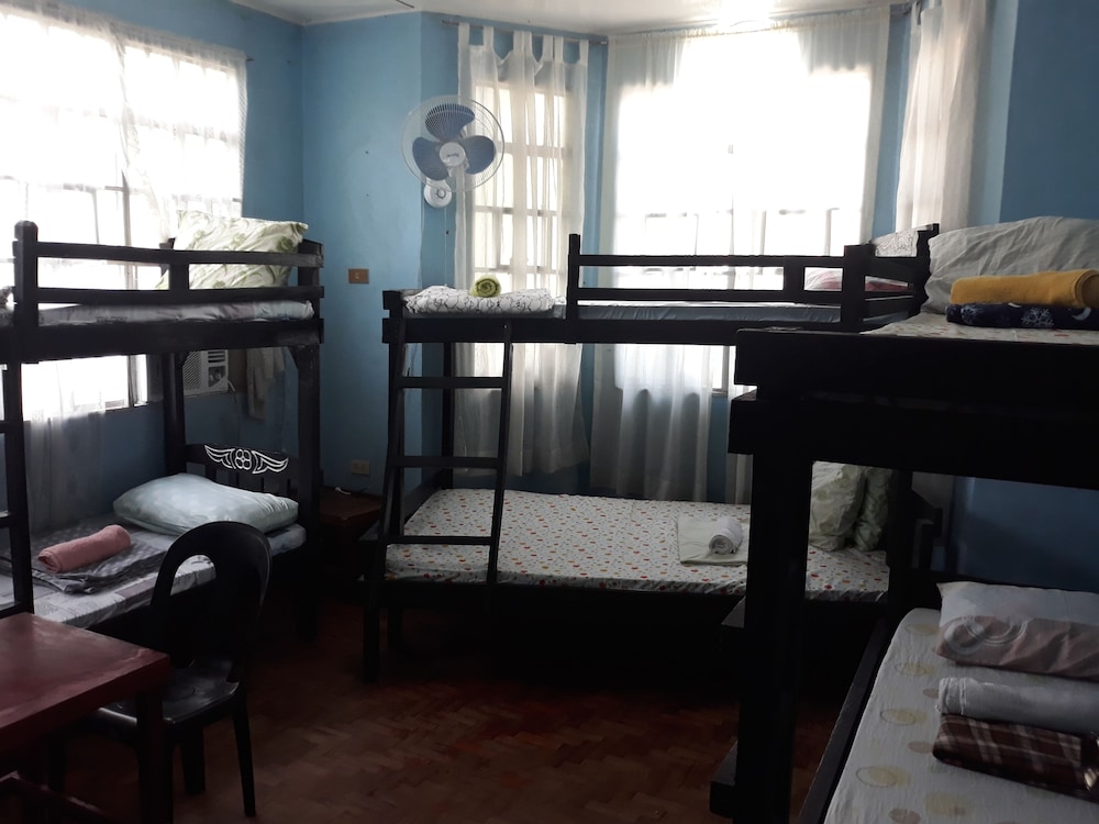 CVNB Bed and Bath La Union