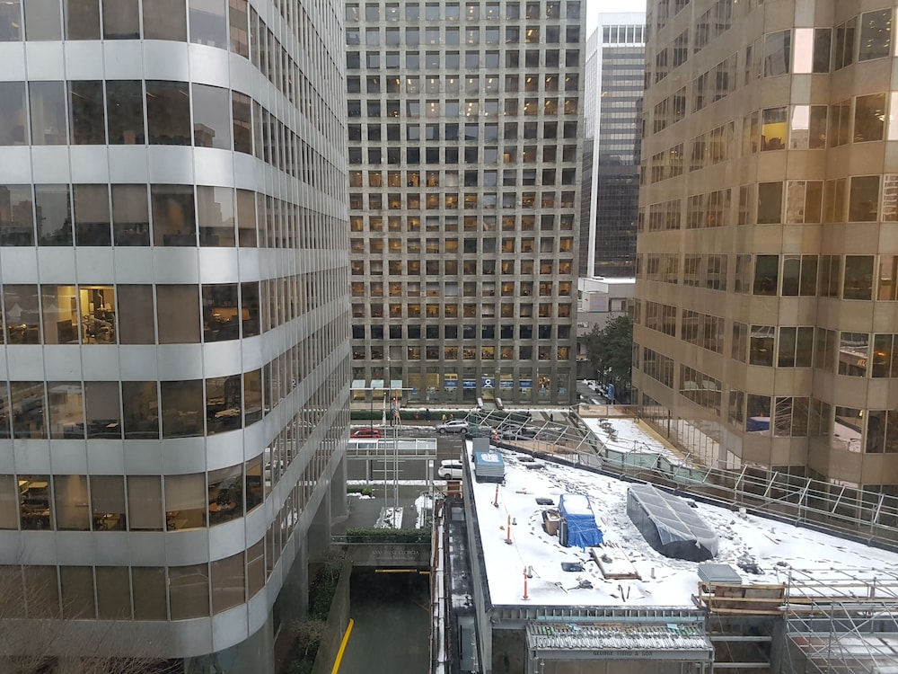 Apartments in Downtown Vancouver