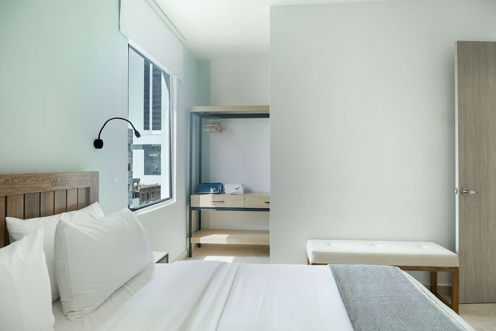 w Trendy 2BR in the Heart of Bocagrande
