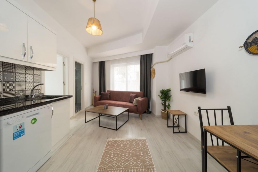 Cozy and Modern Apartment in Muratpasa Antalya