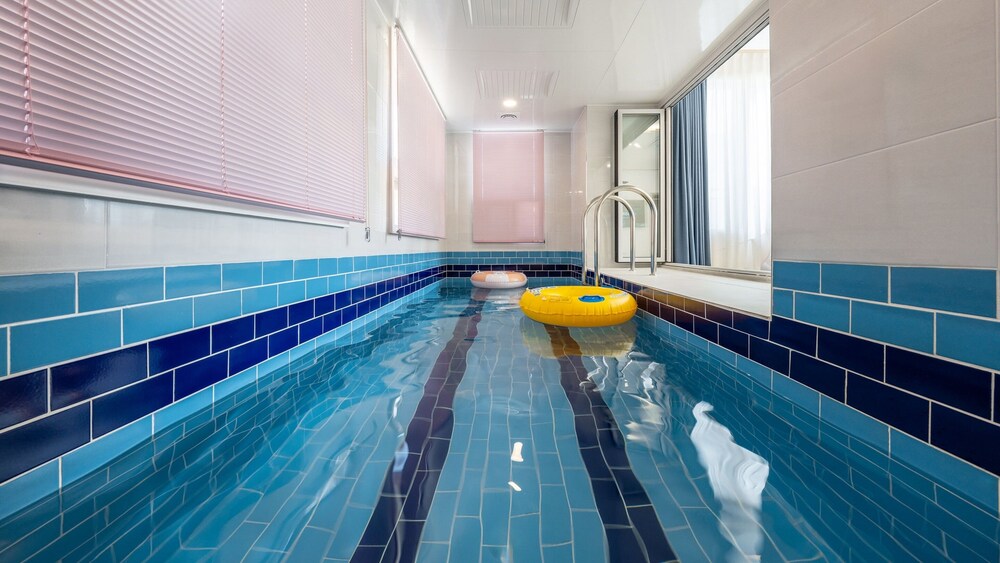 Gapyeong Laonjena Pool Villa