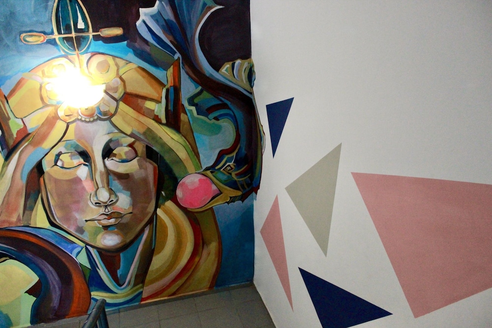 SUNSET ART HOTEL