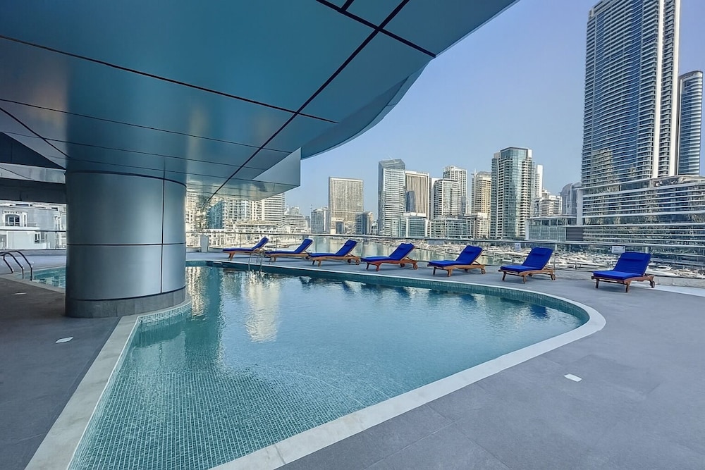 KeyRock Living - Marina Studio Sea View