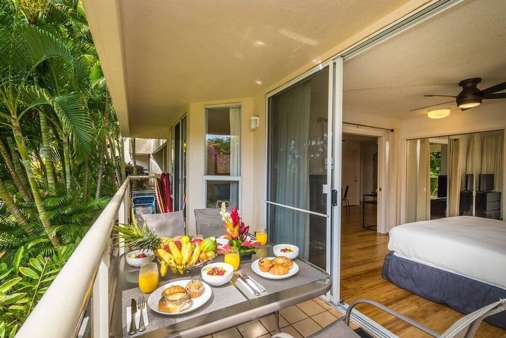 Signature Residences at Maui Banyan