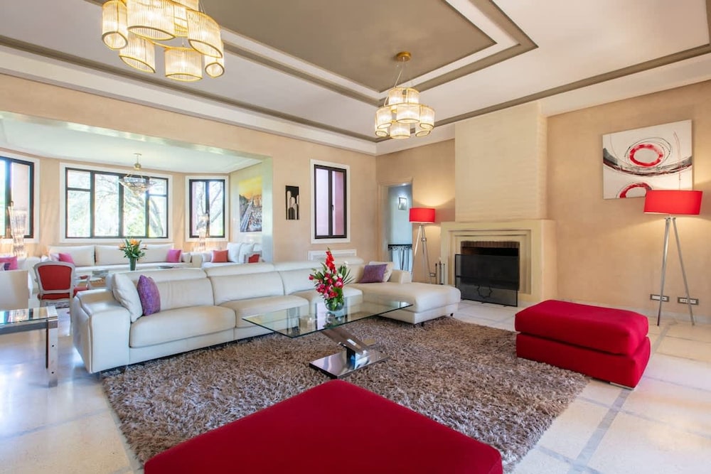 Villa Koutoubia Your Luxurious Oasis in Marrakech