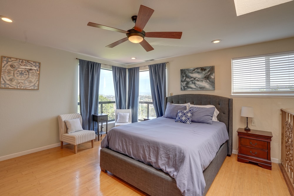 Vallejo Vacations - Vallejo Home w/ Spacious Deck, Hot Tub Views - Property Image 28