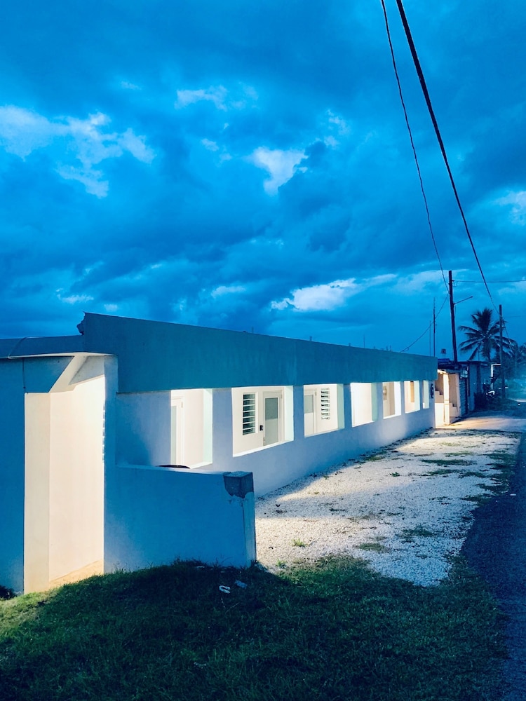 Discovery Inn Suites at 681 Ocean Drive