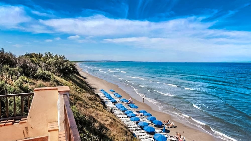La Plage Resort