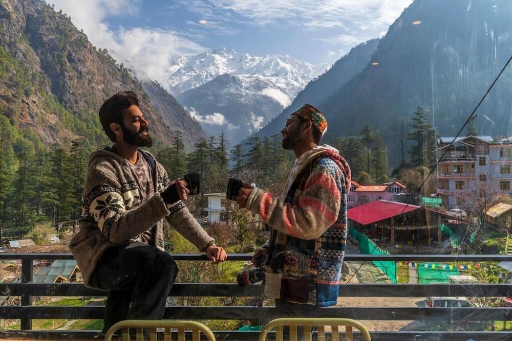 The Hosteller Shimla Valley View