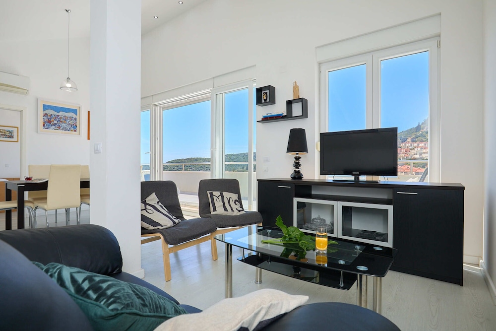 Blue Bay Apartment
