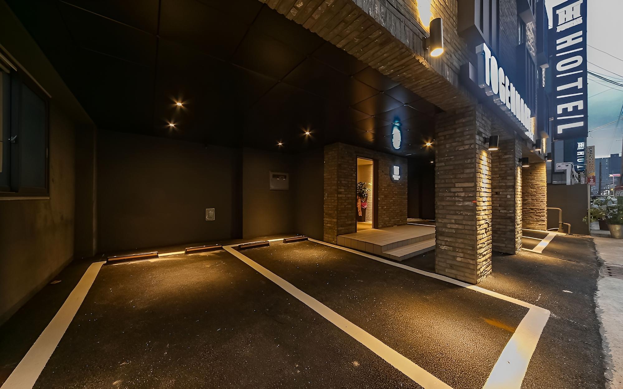 Pohang Daejamdong Togenheart Hotel