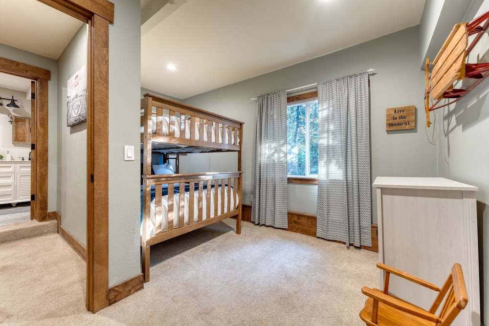 Washoe Way by Avantstay Luxury Tahoe Retreat A Location w Beach Access