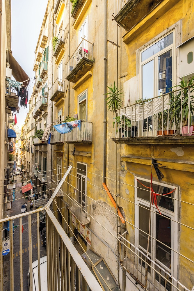 Leticia's Apartment by Wonderful Italy