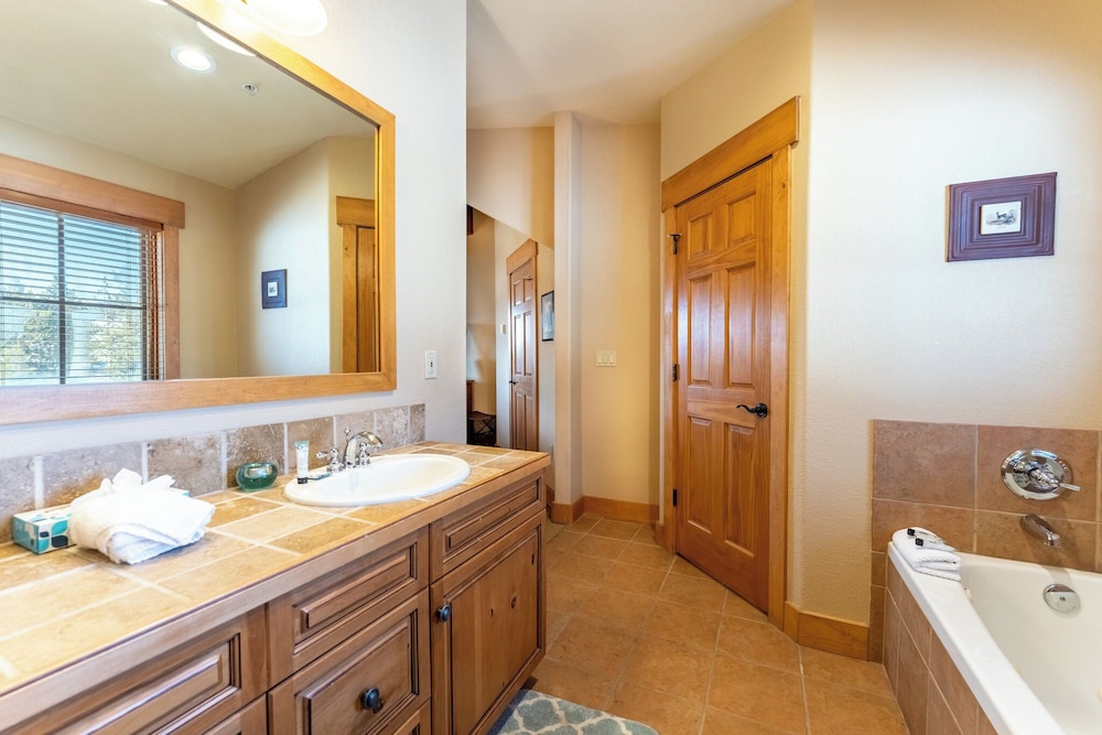 Elk Run Villas #9576