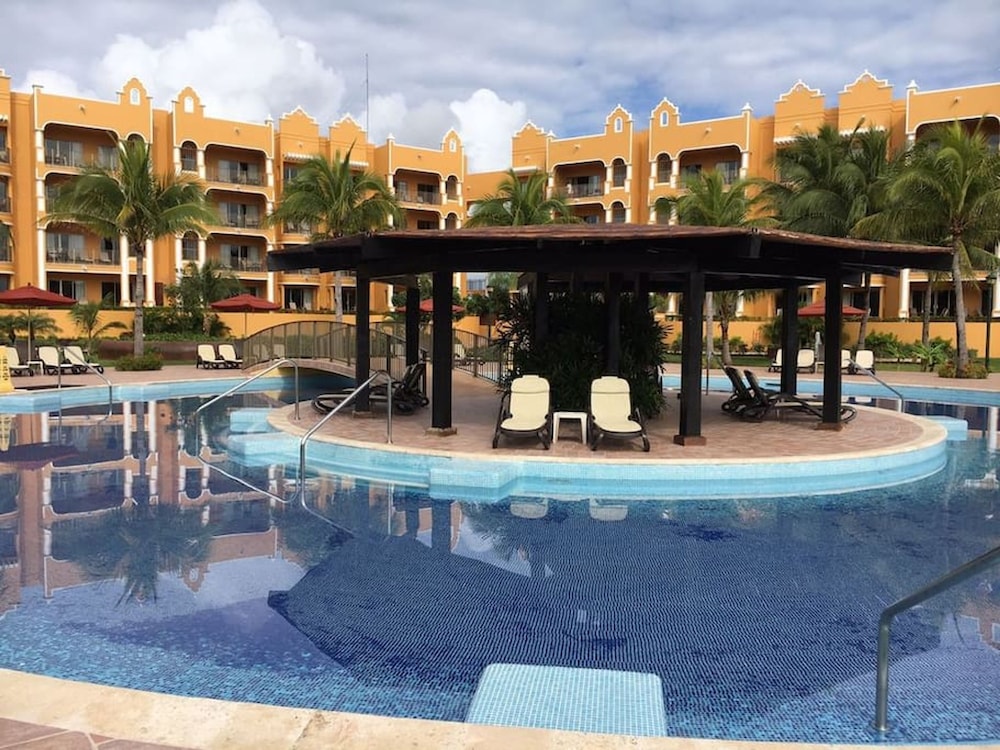 2BD Royal Haciendas Plunge Pool Oceanview