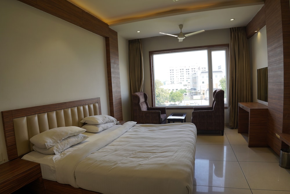 Hotel King's Heritage