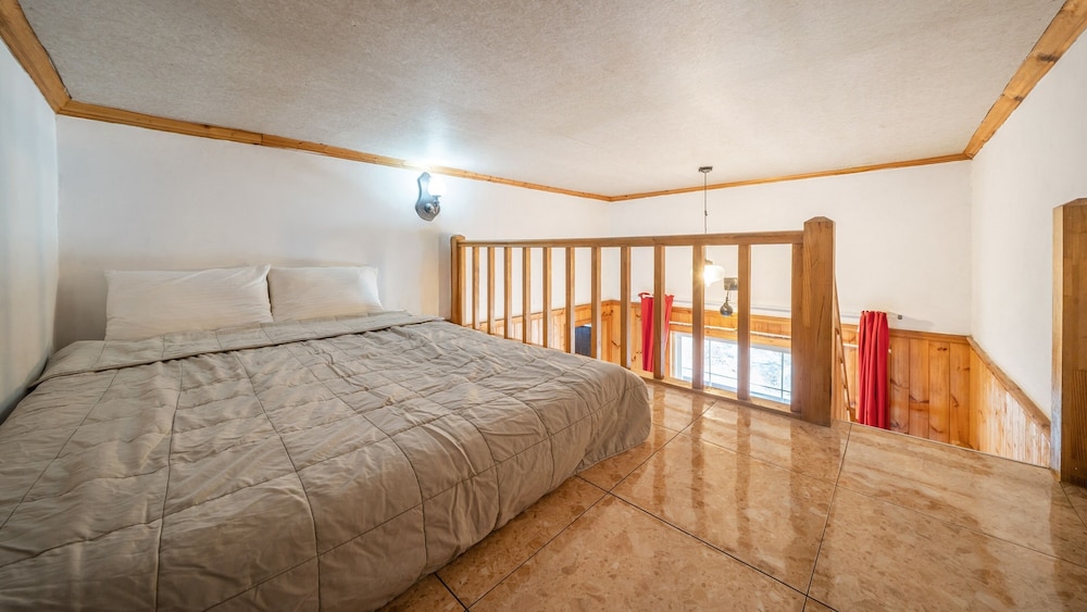 Gapyeong Solle Spa Pension