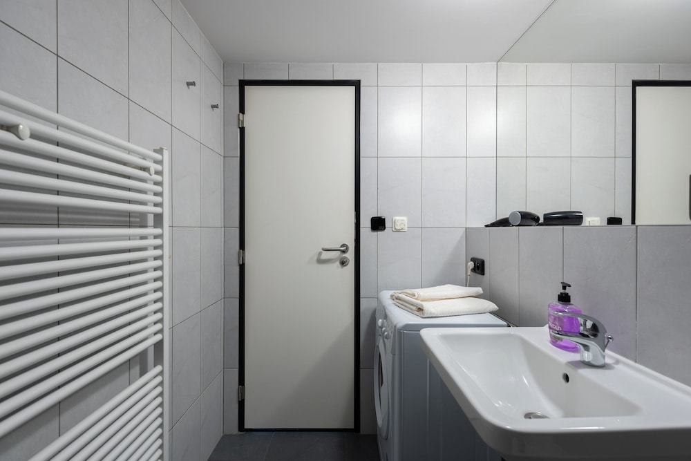 Apart loft hotel in Karlin